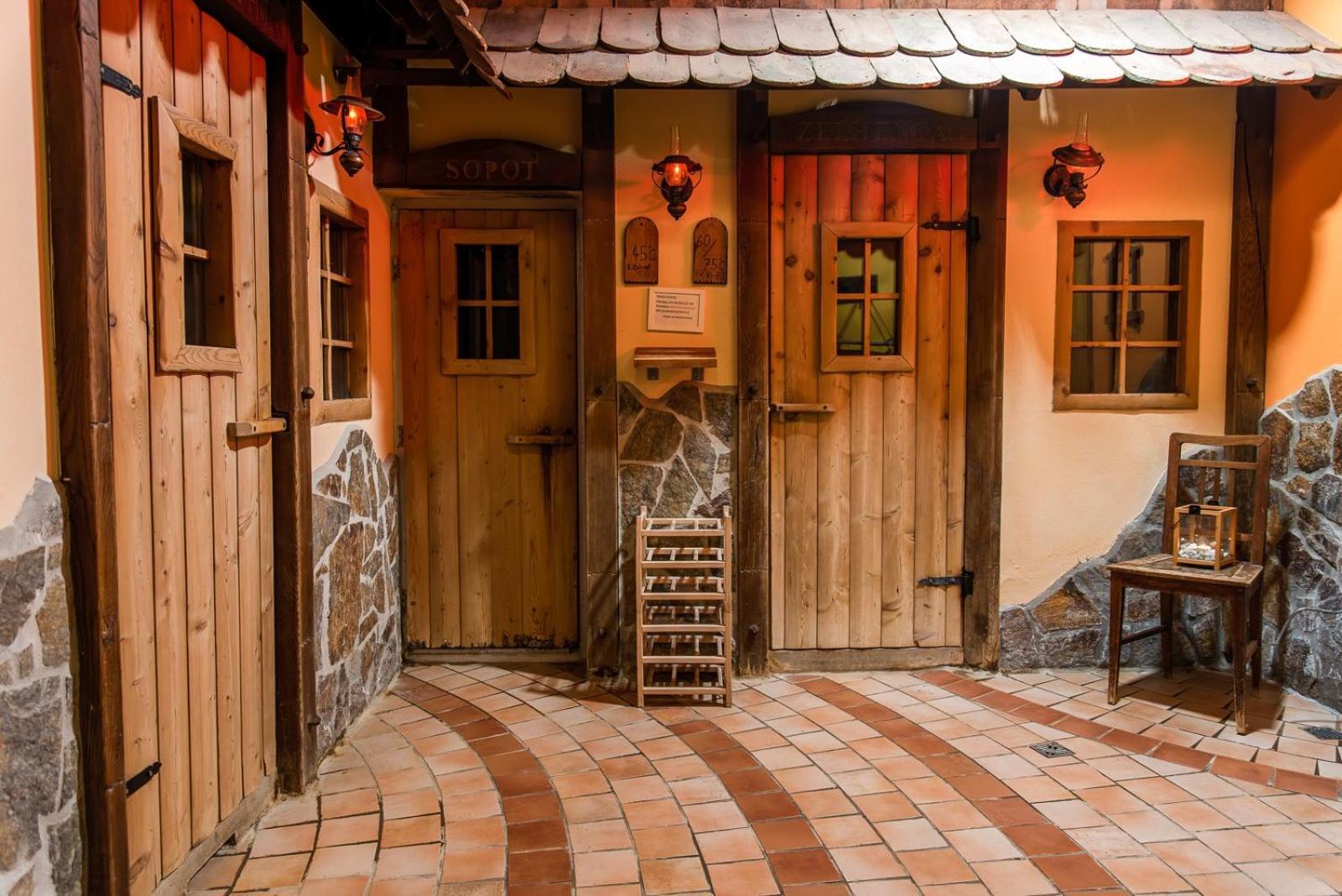 Terme Banovci - Hotel Zeleni Gaj Verzej Bagian luar foto